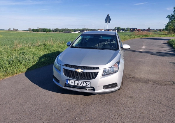 Chevrolet Cruze cena 13900 przebieg: 177000, rok produkcji 2009 z Szczebrzeszyn małe 191